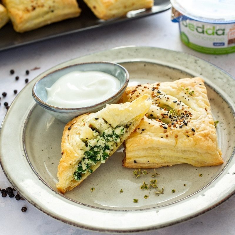 Spinat-Tofu-Taschen mit veganem Käse