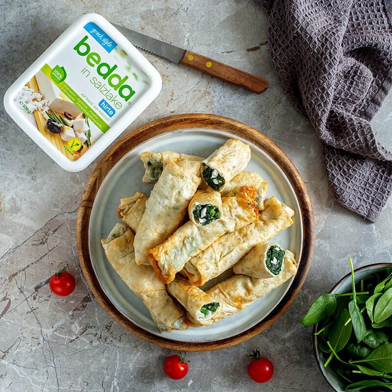 Zigarren Börek mit veganem Feta und Spinat