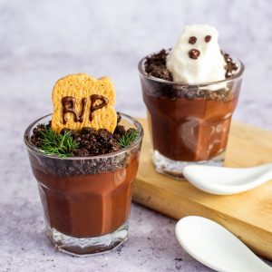 Halloween Friedhof Pudding