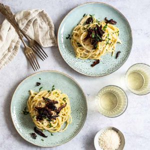 Schnelle Pasta mit Shiitake Bacon